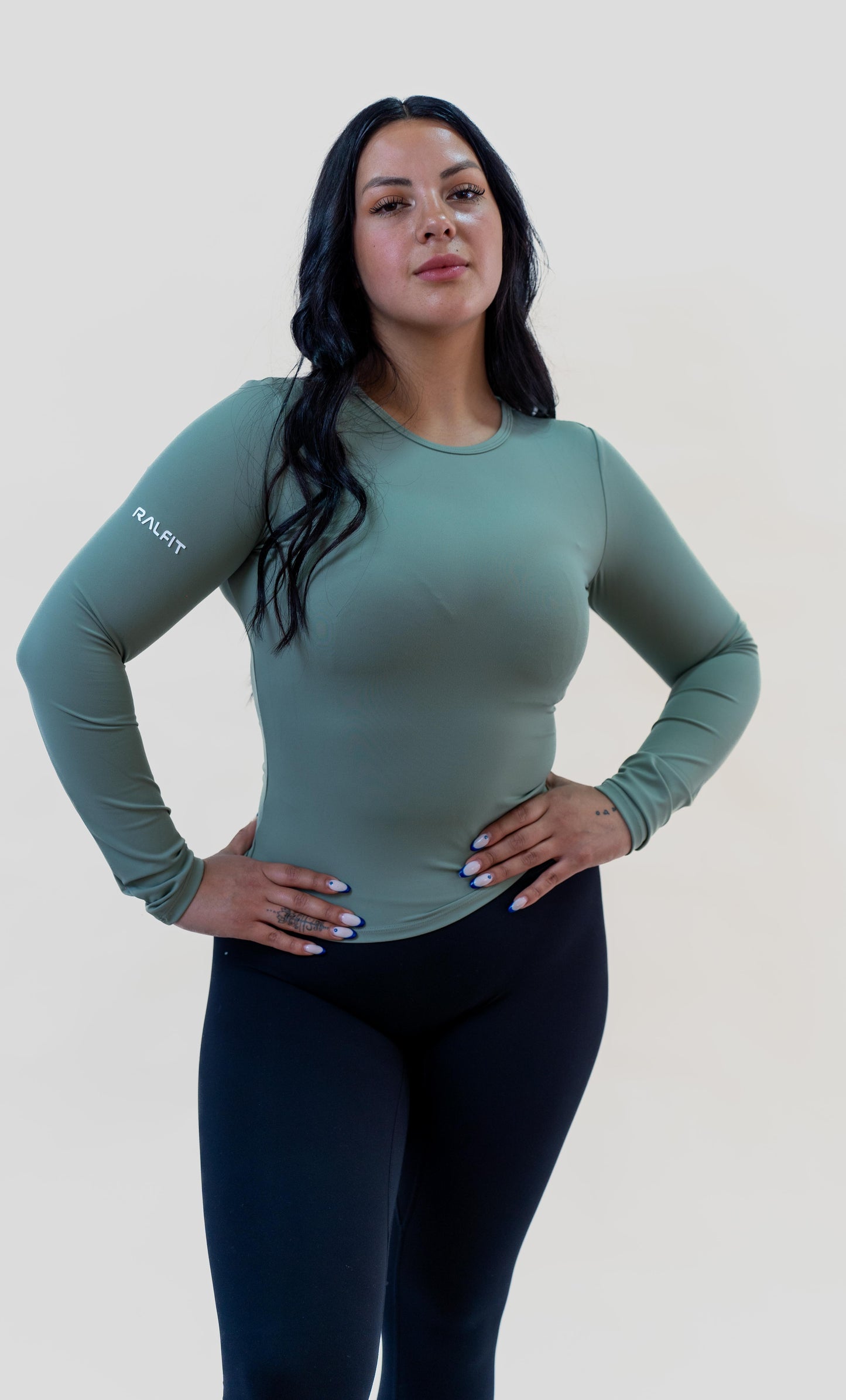 POLERA SMOOTH MANGA LARGA