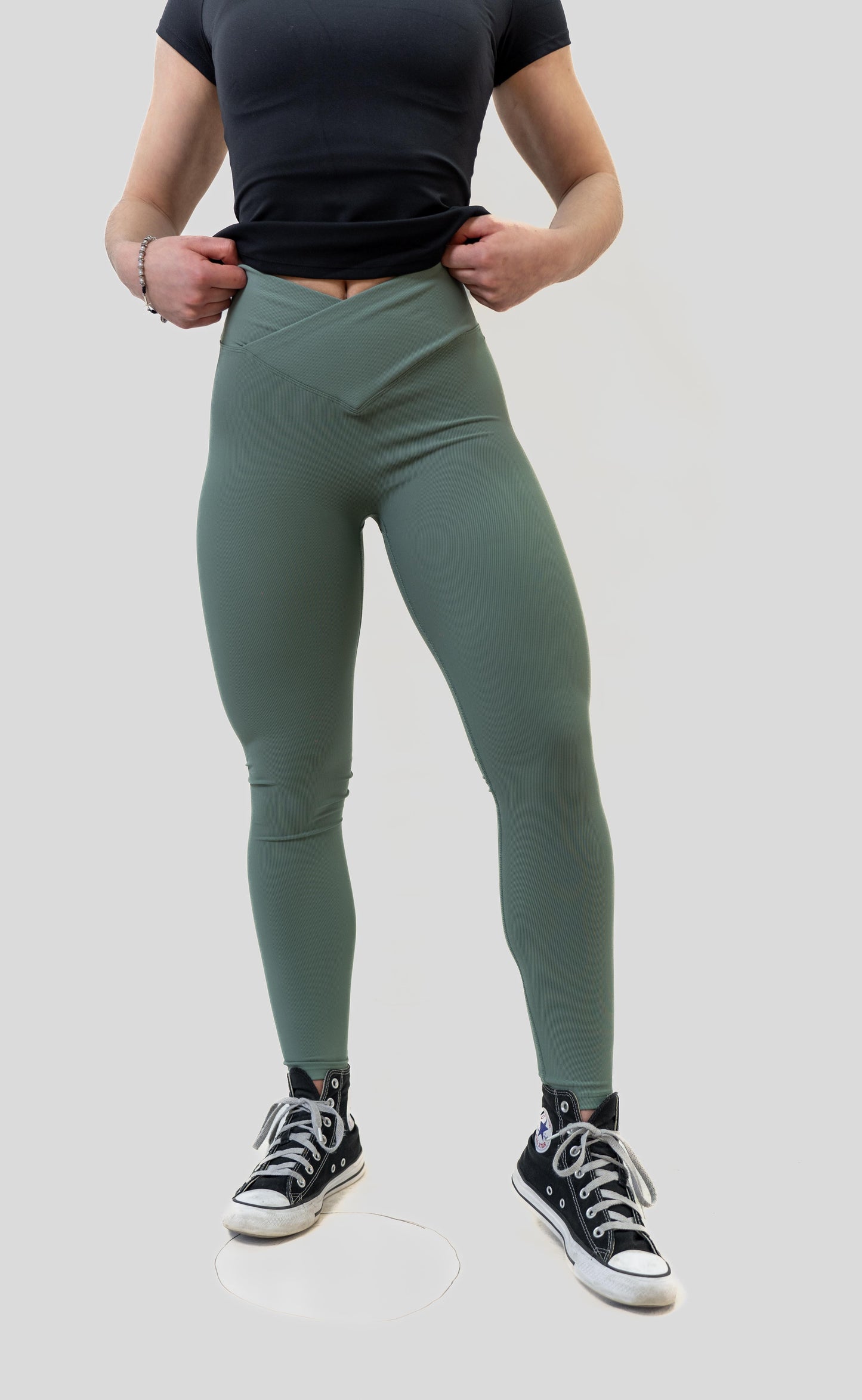 LEGGINGS V-CUT FITTED